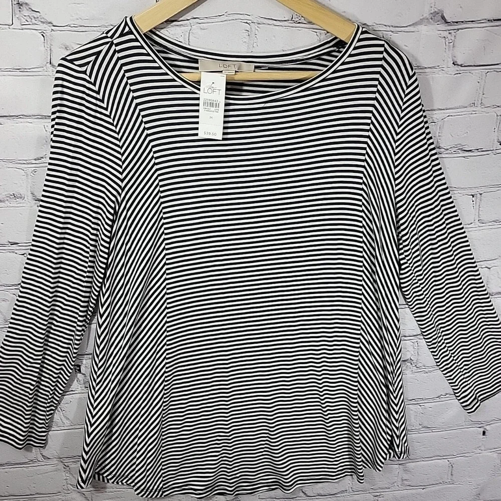 New LOFT Top Womens Sz M Black White Striped 3/4 Sleeve Rayon Stretch NWT - Picture 2 of 8
